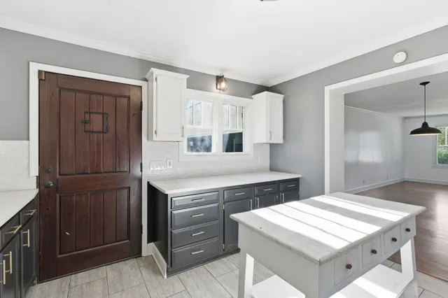 $489,900 | 512 Bismark Drive, Nashville, TN 37210