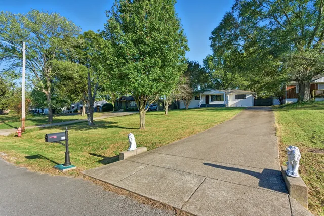 $489,900 | 512 Bismark Drive, Nashville, TN 37210