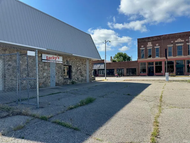 $189,000 | 106 East Main Street, Kewanna, IN 46939