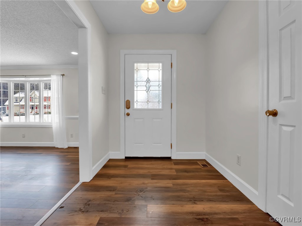 5505 Takach Road Prince George, VA 23875 - Photo 6 of 33