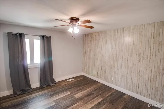 $299,900 | 1705 Cordell Court, Godfrey, IL 62035