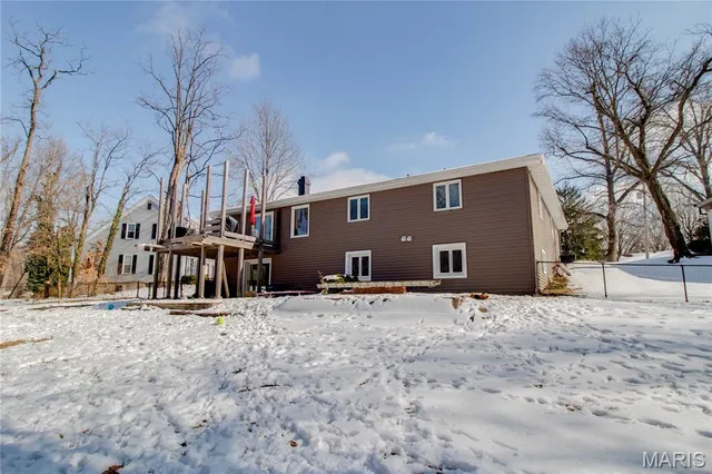 $299,900 | 1705 Cordell Court, Godfrey, IL 62035