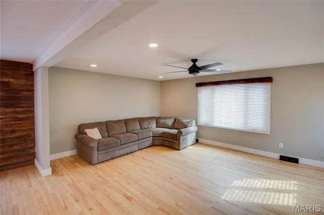 $299,900 | 1705 Cordell Court, Godfrey, IL 62035