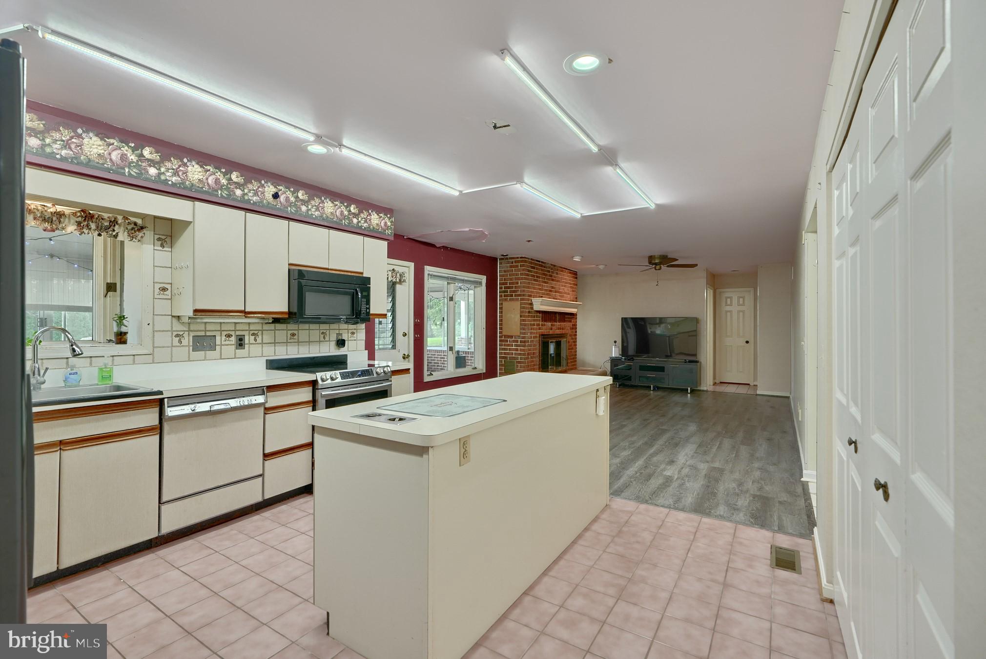 516 Reckord Road Fallston, MD 21047 - Photo 12 of 78