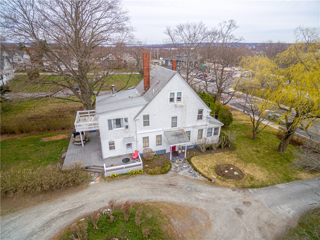 3338 East Main Road Portsmouth, RI 02871 - Photo 2 of 31 Gallery Image 2
