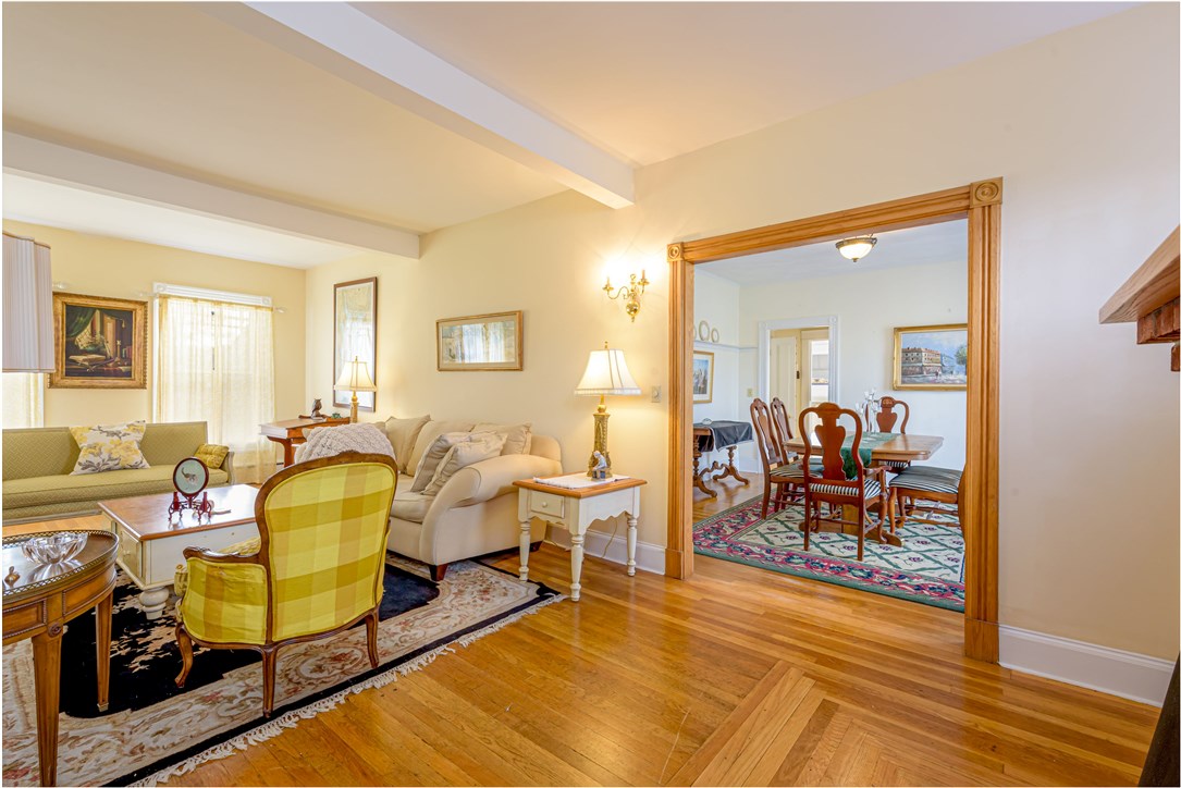 3338 East Main Road Portsmouth, RI 02871 - Photo 9 of 31 Gallery Image 9