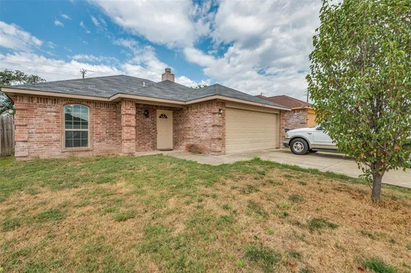 $1,800 | 1939 Naira Drive, Dallas, TX 75217