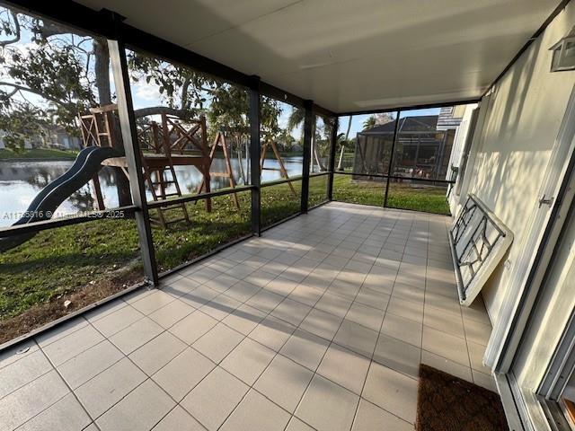 9317 Arborwood Circle Davie, FL 33328 - Photo 3 of 24 a view of a backyard