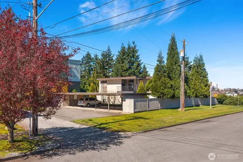 $999,950 | 3202 South D Street, Tacoma, WA 98418
