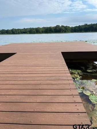 a view of a lake and outdoor space