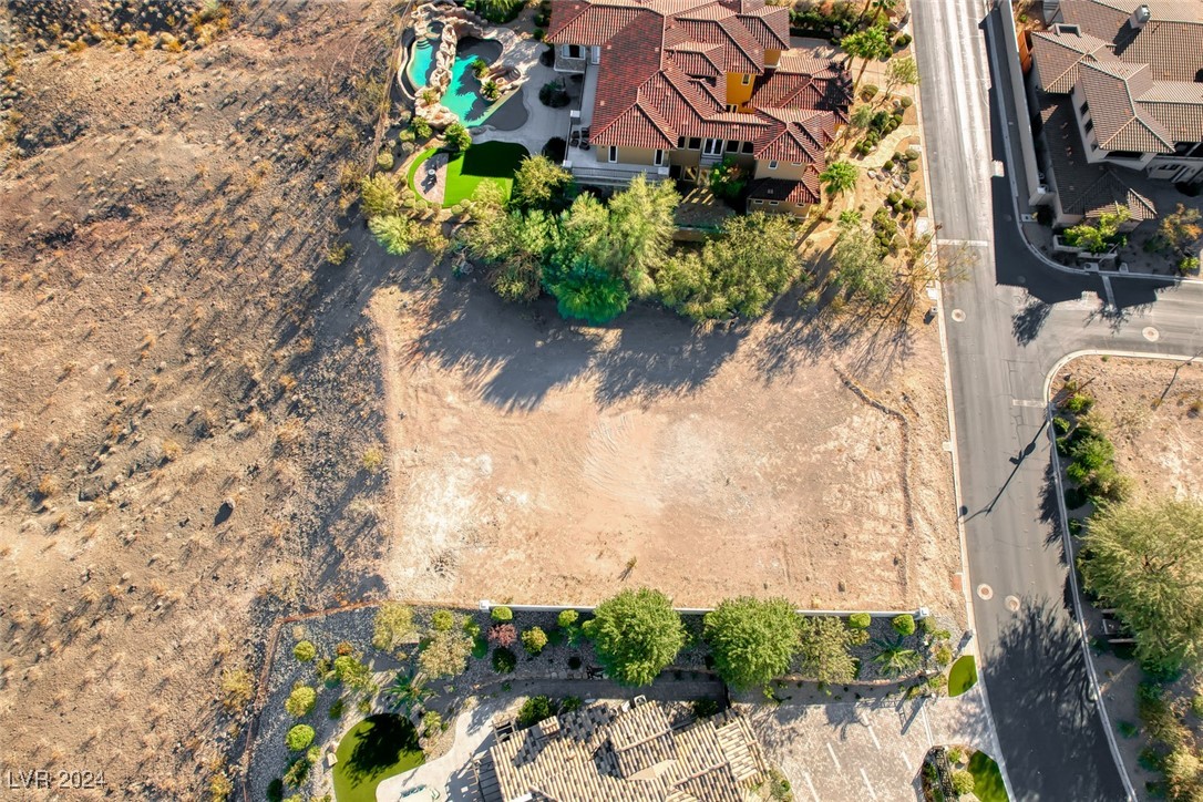 14 Pyrenees Court Henderson, NV 89011 - Photo 5 of 19