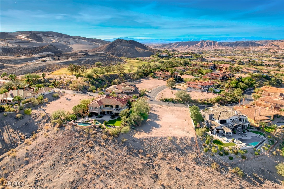 14 Pyrenees Court Henderson, NV 89011 - Photo 8 of 19