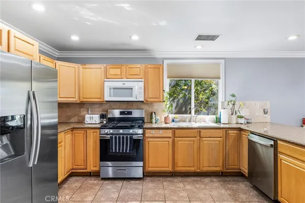 $1,500,000 | 38011 Vineland Street, Cherry Valley, CA 92223