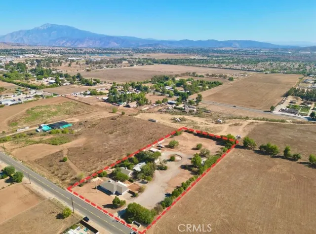 $1,750,000 | 38011 Vineland Street, Cherry Valley, CA 92223