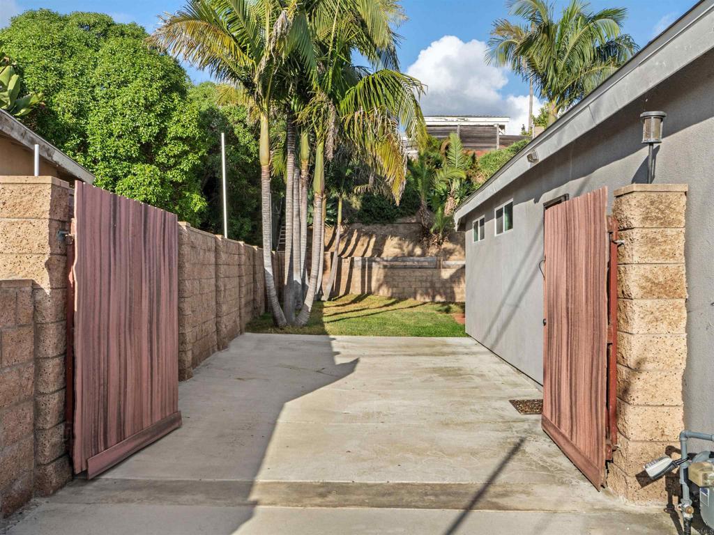 152 Carey Road Oceanside, CA 92054 - Photo 14 of 22