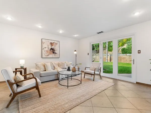 $950,000 | 152 Carey Road, Oceanside, CA 92054