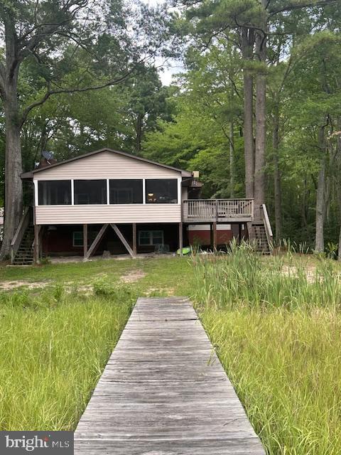 306 Liberty Road Reedville, VA 22539 - Photo 16 of 43 20x 16 screened in porch plus sunning deck