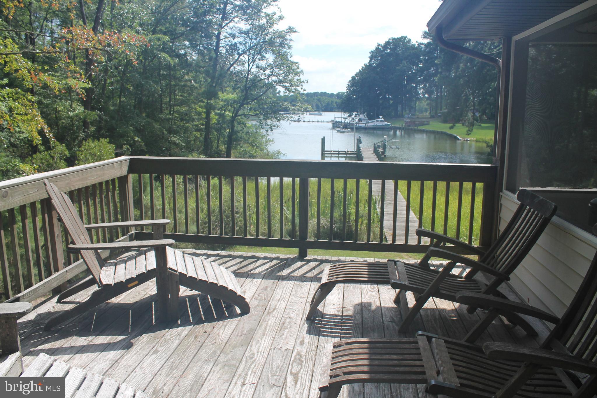306 Liberty Road Reedville, VA 22539 - Photo 3 of 43 Sit and relax on the sun deck