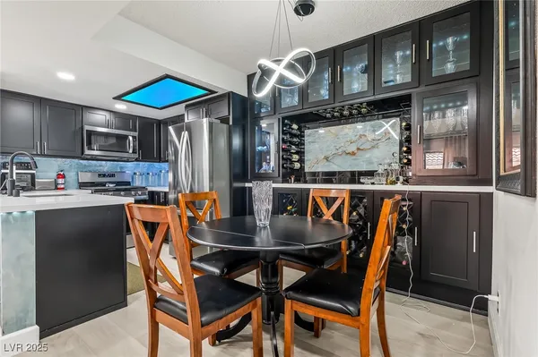 $149,900 | 3720 Desert Marina Drive, Unit 32, Laughlin, NV 89029