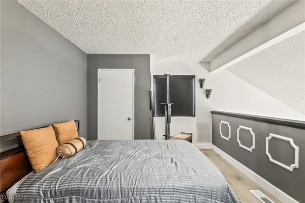 $149,900 | 3720 Desert Marina Drive, Unit 32, Laughlin, NV 89029