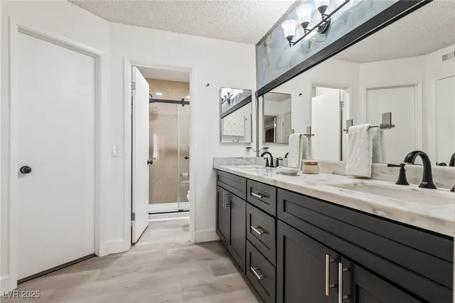 $210,000 | 3720 Desert Marina Drive, Unit 32, Laughlin, NV 89029