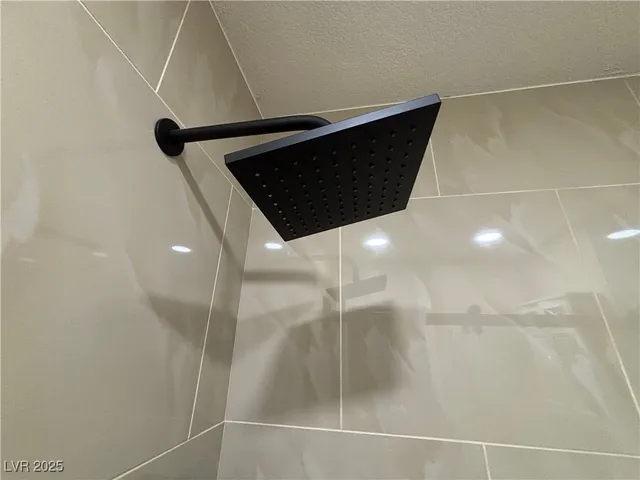 $210,000 | 3720 Desert Marina Drive, Unit 32, Laughlin, NV 89029