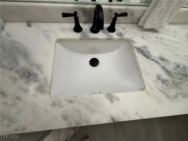 $149,900 | 3720 Desert Marina Drive, Unit 32, Laughlin, NV 89029