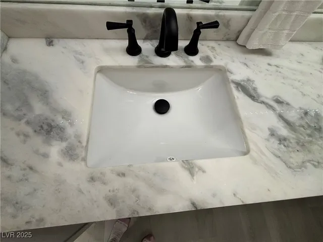 $210,000 | 3720 Desert Marina Drive, Unit 32, Laughlin, NV 89029