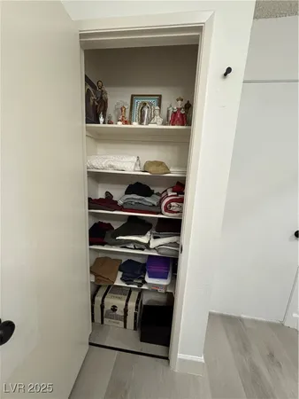 $149,900 | 3720 Desert Marina Drive, Unit 32, Laughlin, NV 89029