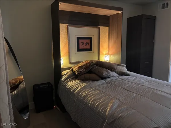 $149,900 | 3720 Desert Marina Drive, Unit 32, Laughlin, NV 89029