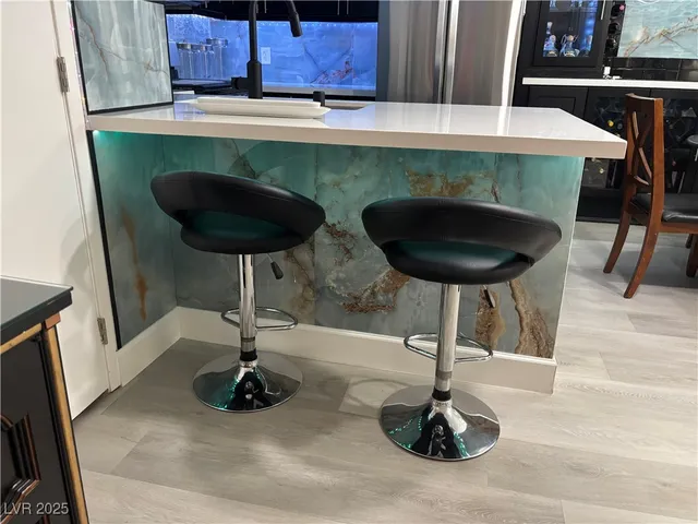 $210,000 | 3720 Desert Marina Drive, Unit 32, Laughlin, NV 89029