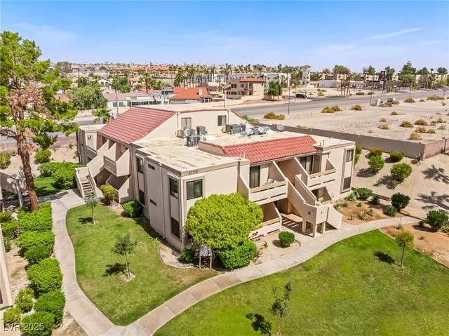 $210,000 | 3720 Desert Marina Drive, Unit 32, Laughlin, NV 89029