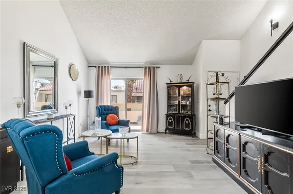 $149,900 | 3720 Desert Marina Drive, Unit 32, Laughlin, NV 89029