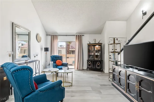 $210,000 | 3720 Desert Marina Drive, Unit 32, Laughlin, NV 89029