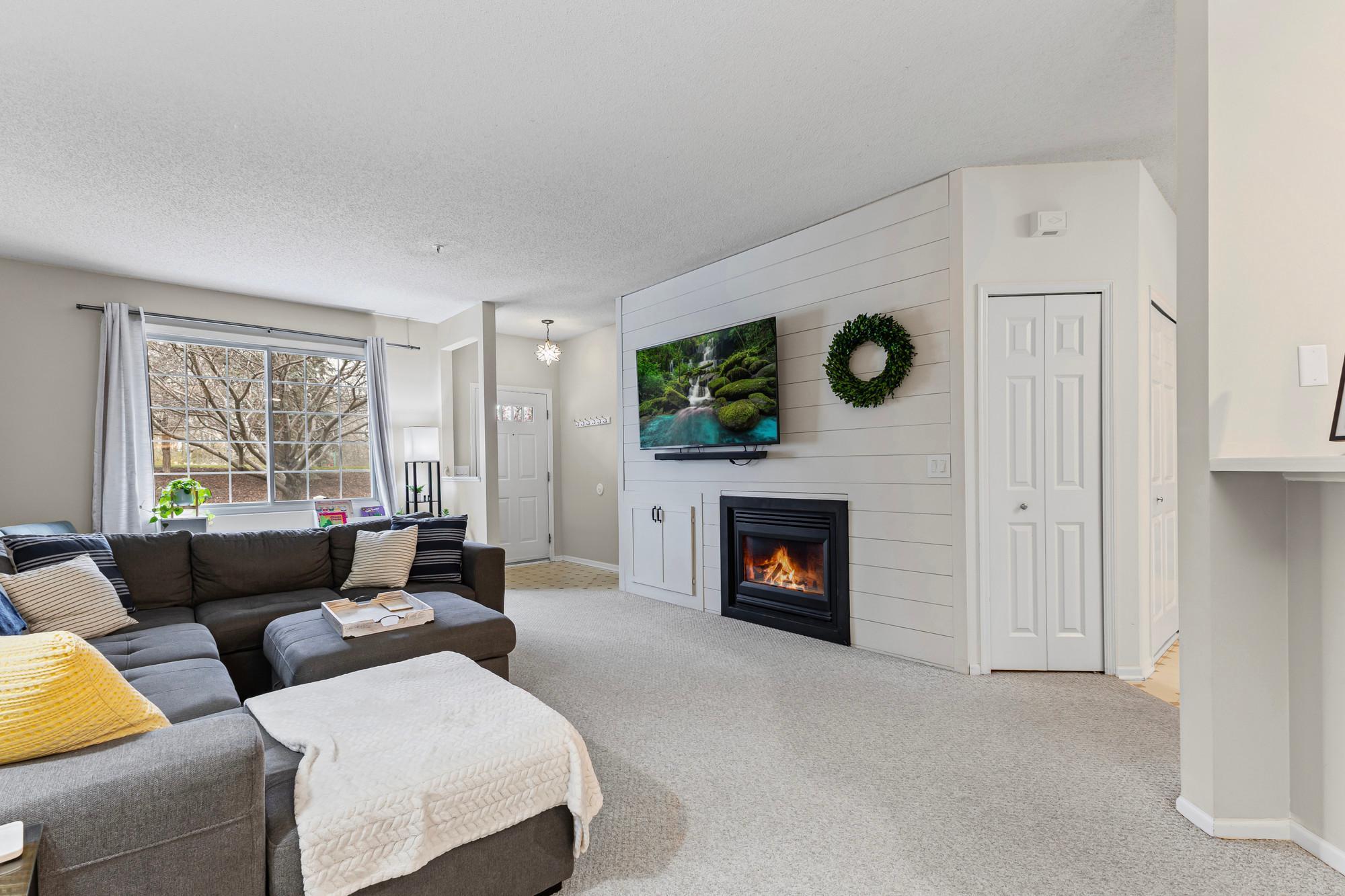 14393 Wilson Drive Eden Prairie, MN 55347 - Photo 5 of 28