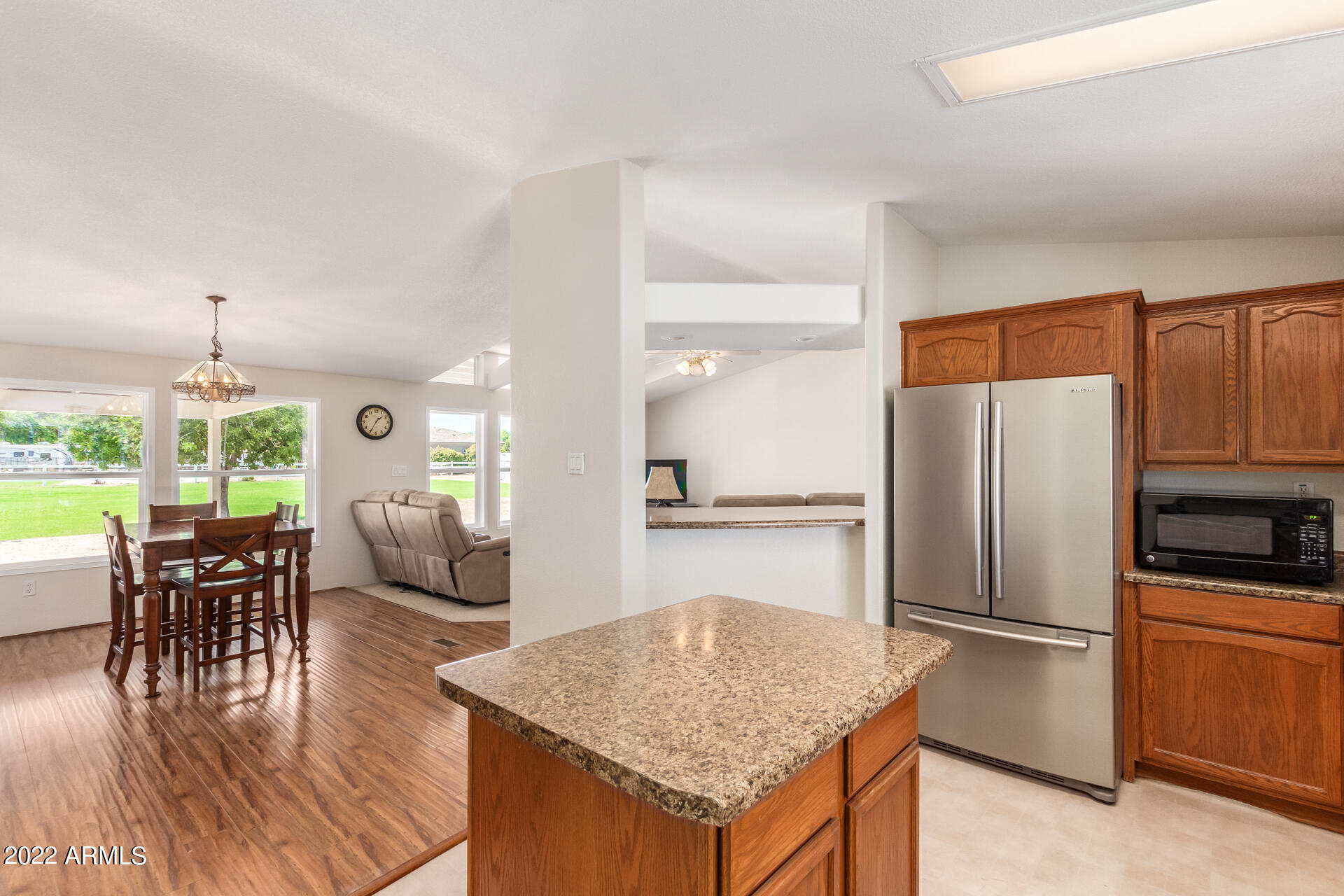 16618 East Ryan Road Gilbert, AZ 85297 - Photo 12 of 35 40B2B99C-9E35-49B9-BE4A-9C26EDE542FA