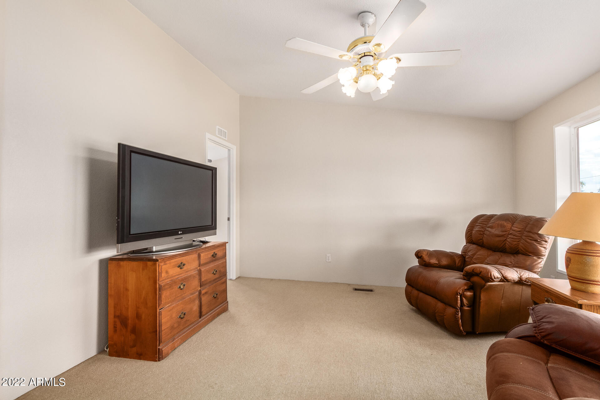 16618 East Ryan Road Gilbert, AZ 85297 - Photo 17 of 35 2B46E9E1-859E-44D0-8FC8-F184DC1B64E4
