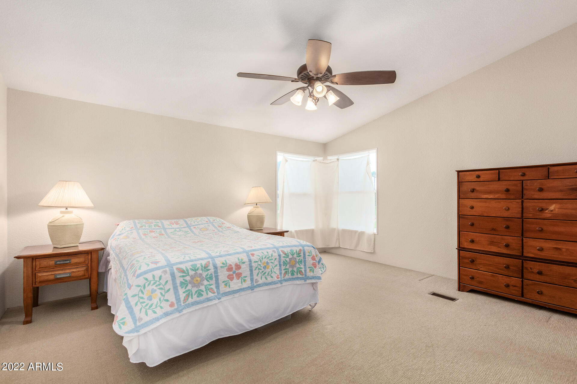 16618 East Ryan Road Gilbert, AZ 85297 - Photo 19 of 35 E9D7F85B-CF9C-4841-A2D8-AEAF84682761