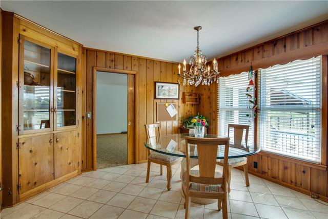 732 Baker Road Smyrna, TN 37167 - Photo 10 of 20 Sunny breakfast area with built in cabinets