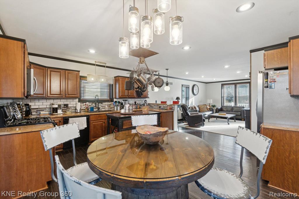 216 Byron Road Howell, MI 48843 - Photo 25 of 60 Gallery Image 25