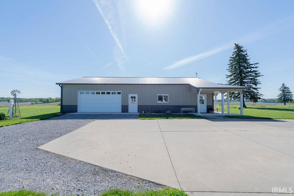 2180 West Old Trail Road Columbia City, IN 46725 - Photo 9 of 36
