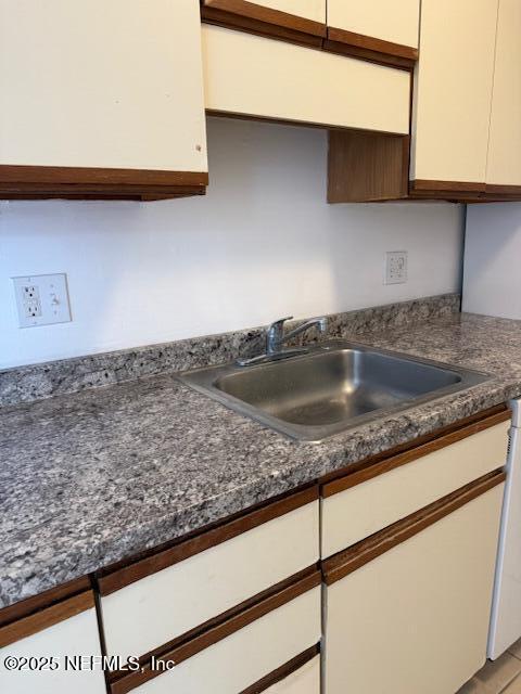 10703 Alden Road, Unit 1 Jacksonville, FL 32246 - Photo 5 of 18 a close view of sink and tap