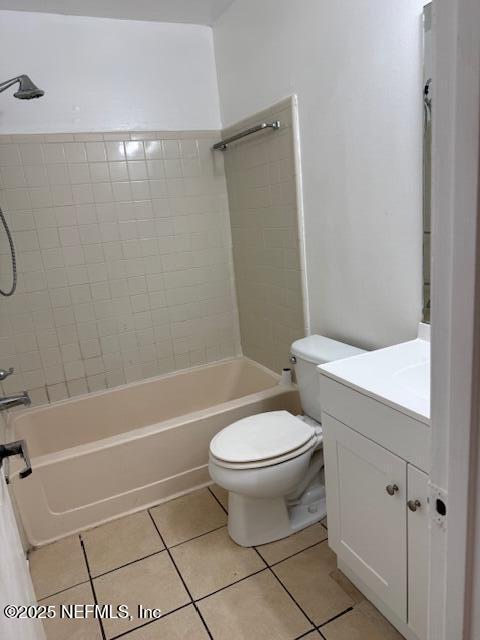 10703 Alden Road, Unit 1 Jacksonville, FL 32246 - Photo 10 of 18 a bathroom with a toilet and a shower