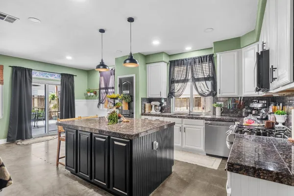 $505,000 | 1418 Hunter Creek Drive, Patterson, CA 95363