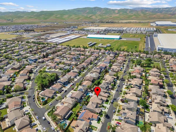 $505,000 | 1418 Hunter Creek Drive, Patterson, CA 95363