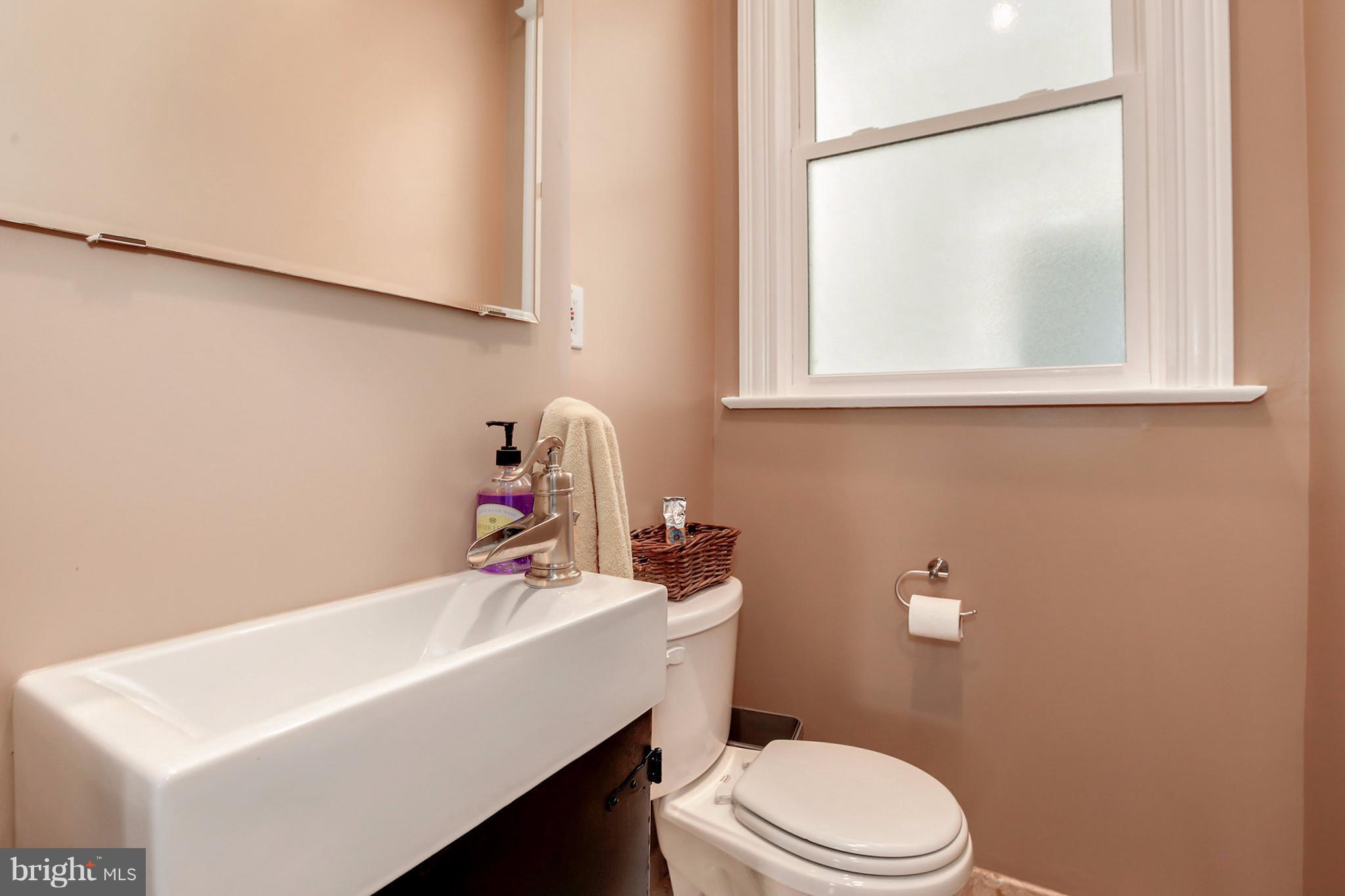 1212 Decatur Street Northwest Washington, DC 20011 - Photo 13 of 30 Bath