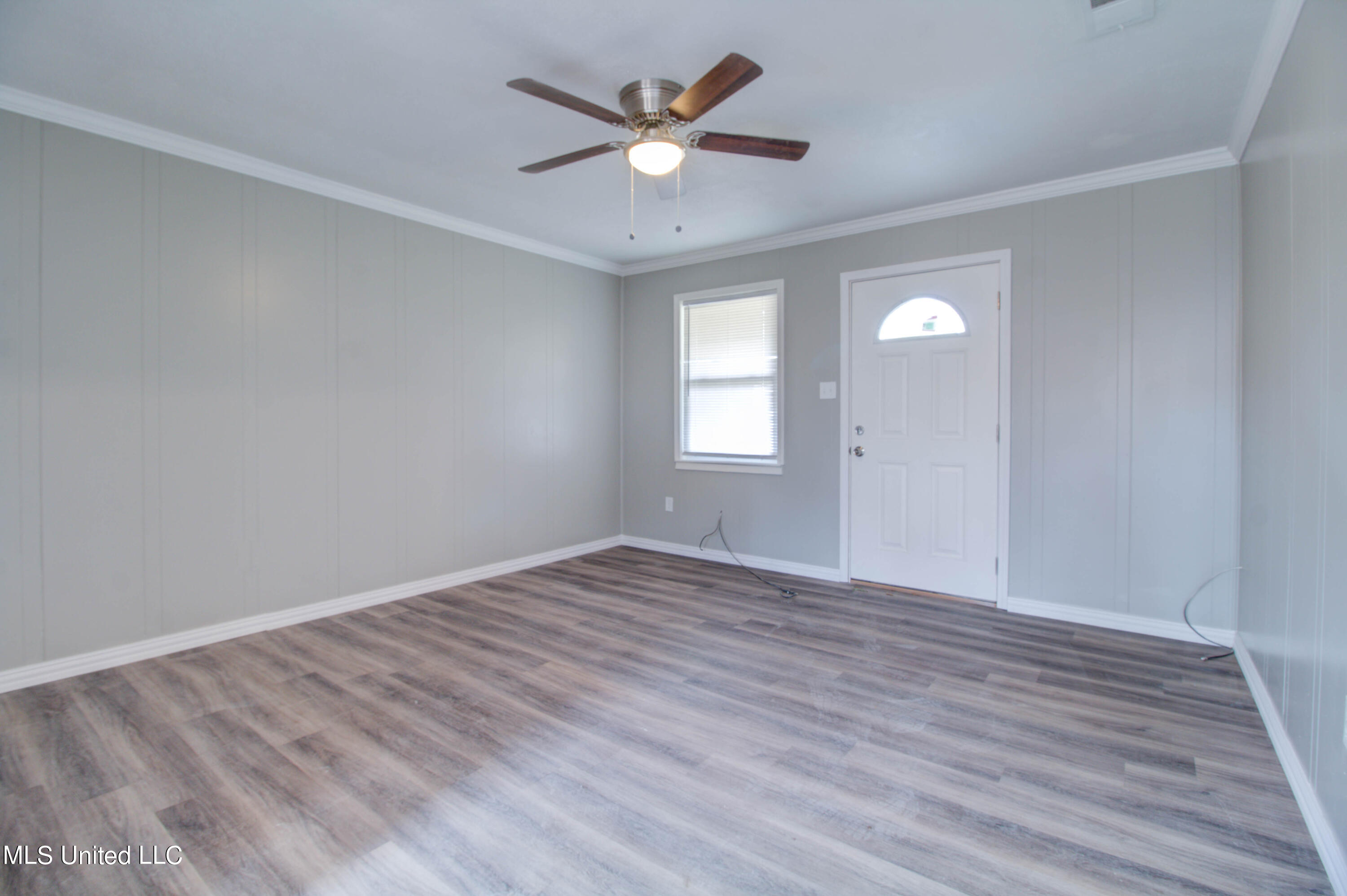 1505 Timber Lane Road Gautier, MS 39553 - Photo 2 of 20 IMG_9627_8_9
