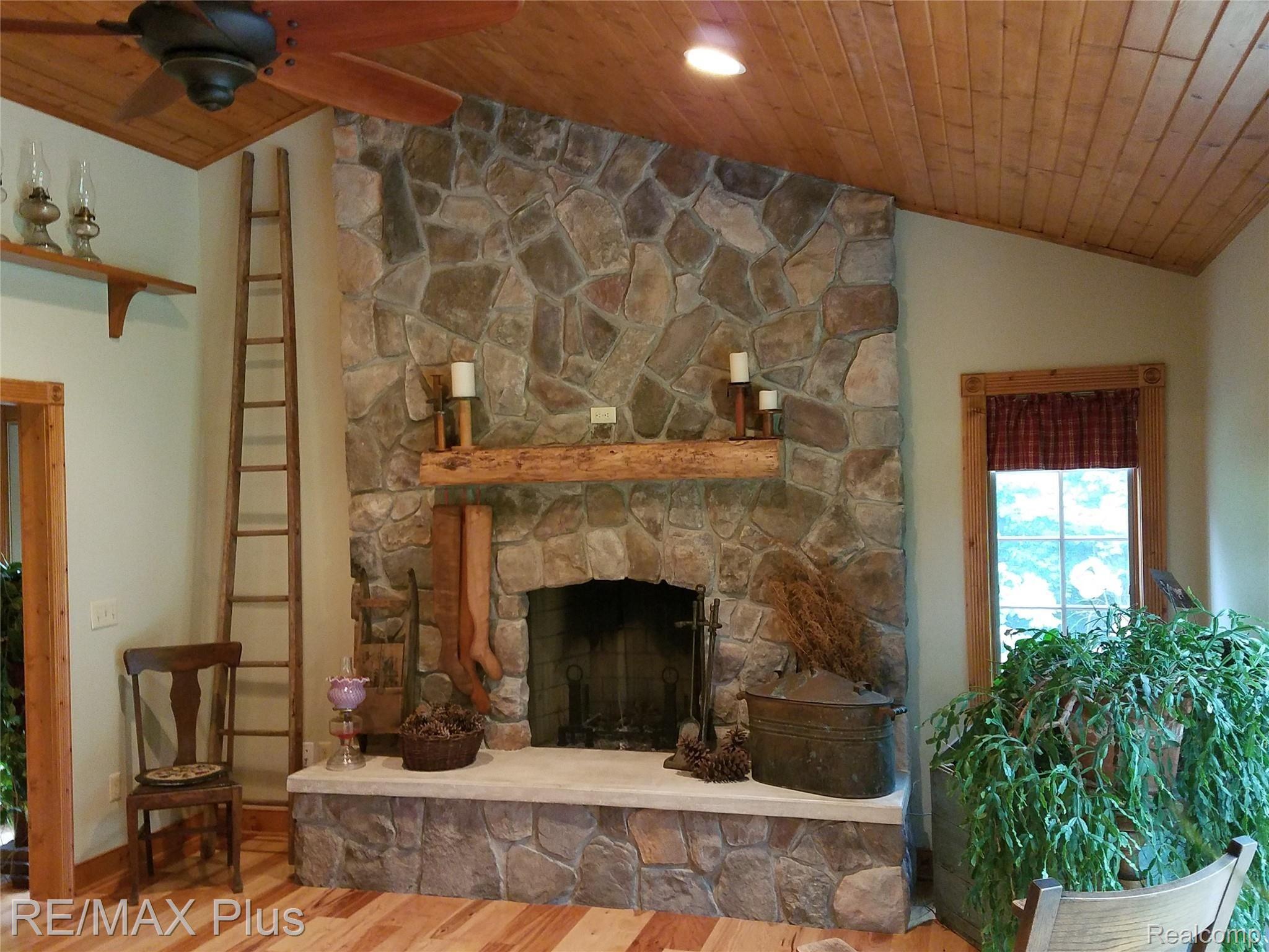 3184 Colclough Road Sandusky, MI 48471 - Photo 26 of 65 20190716_191248.jpg