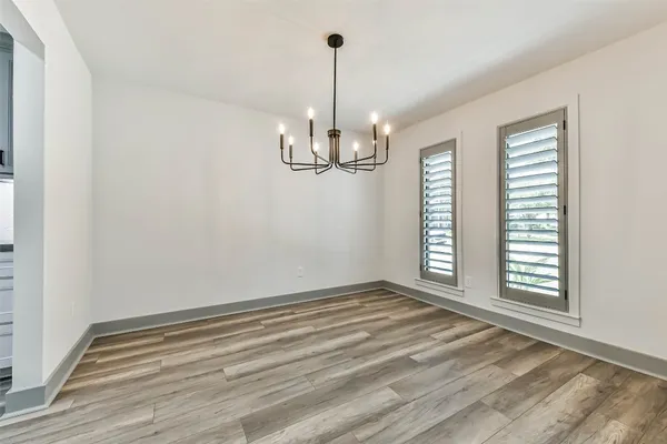 $3,000 | 4102 Honey Oaks Drive, Taylor Lake Village, TX 77586