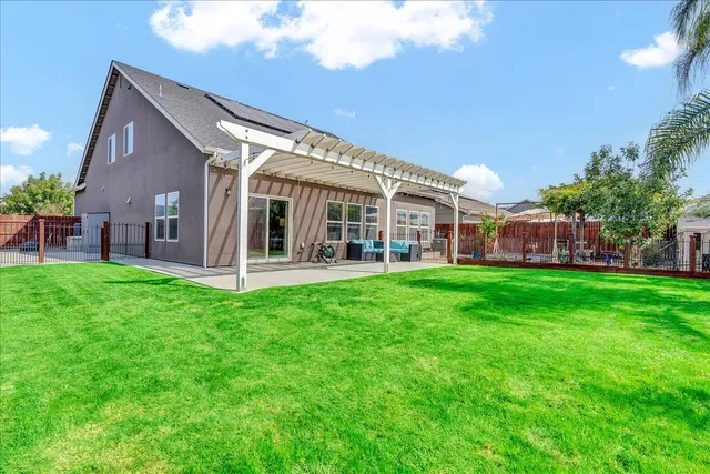 $518,500 | 2283 West Andrew Lane, Hanford, CA 93230